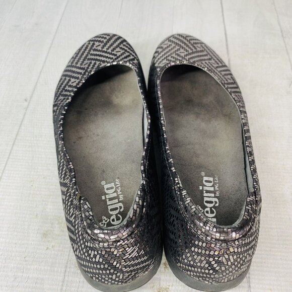 Alegria By PG Lite PEWTER DAZZLER PET-532 Leather Slip On Flat Shoes Size 8.5 - Picture 7 of 14